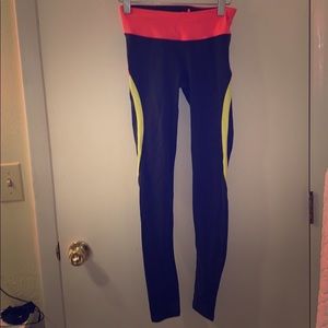 Gap Fit yoga leggings size XS NWOT never worn
